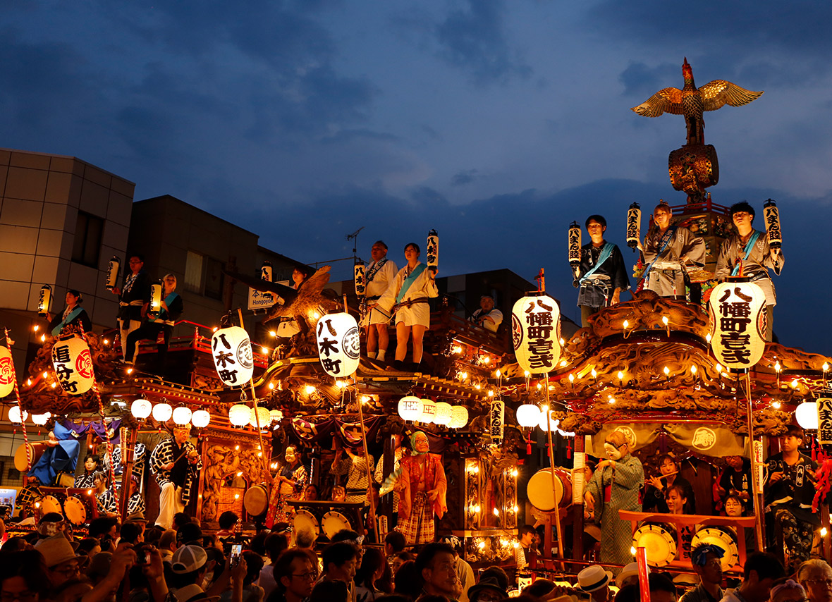 意外と知らない人多い、山車と民踊の祭典「八王子まつり」の紹介です